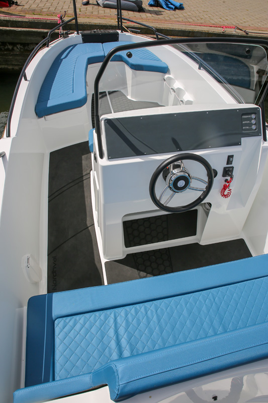 Ansicht 33 der Coaster 515 SC